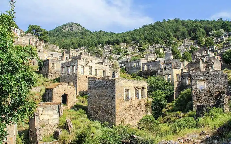 Kayaköy, doğal güzellikler